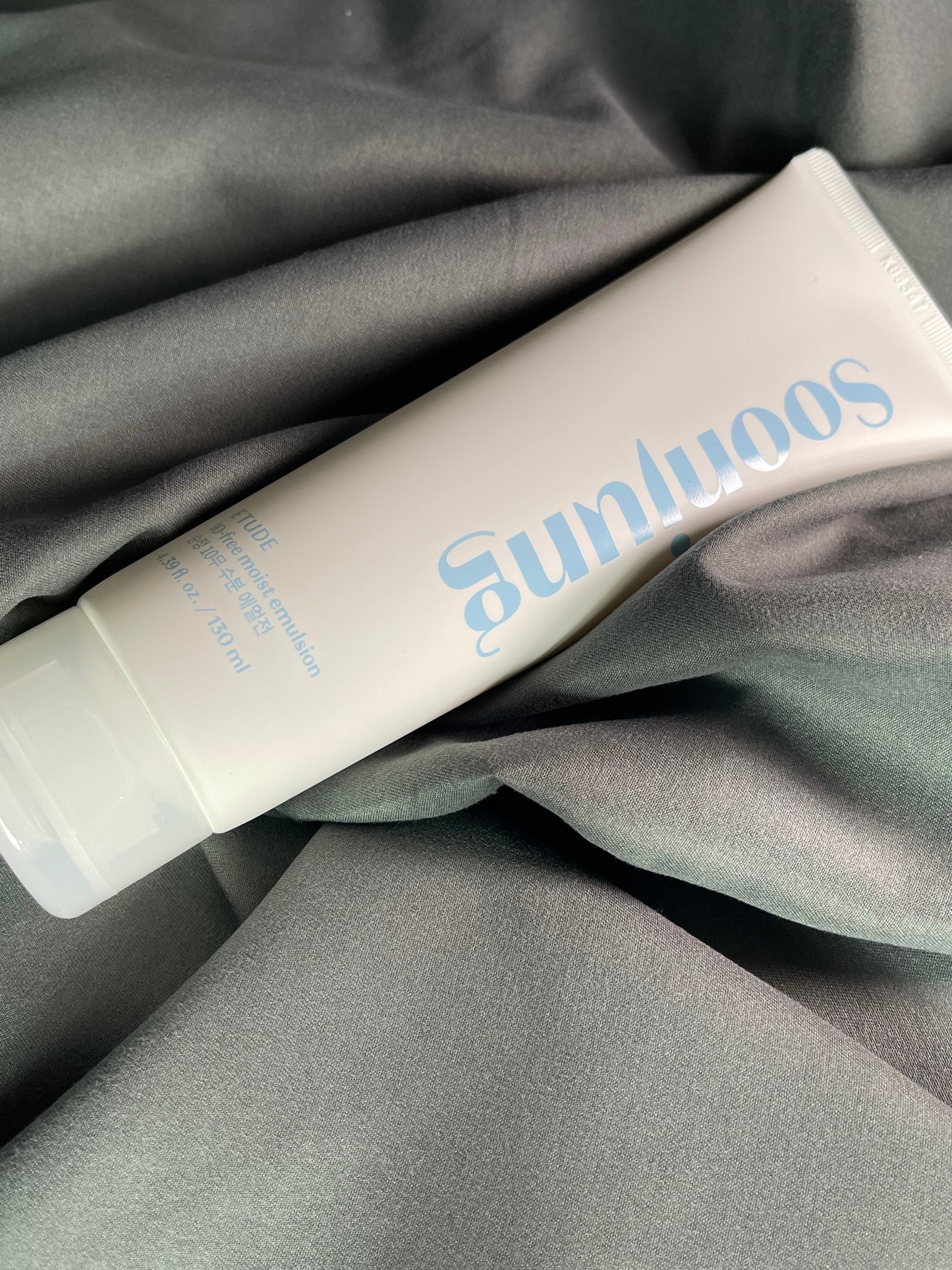 ETUDE HOUSE Soon Jung 10-Free Moist Emulsion 130ml