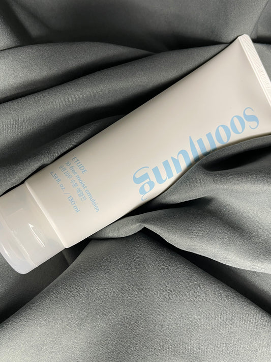 ETUDE HOUSE Soon Jung 10-Free Moist Emulsion 130ml